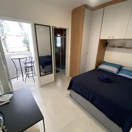 Canto Forte- Suite C/Varanda - Ate 5 Hospedes- Garagem - Wi Fi E 200 Metros Da Praia, 50 Metros Da Av Gastronomica Da Pg Praia Grande  Exterior foto